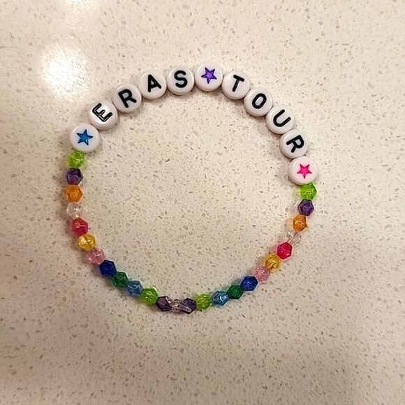 Taylor Swift Friendship Bracelet - Picture 1 of 1